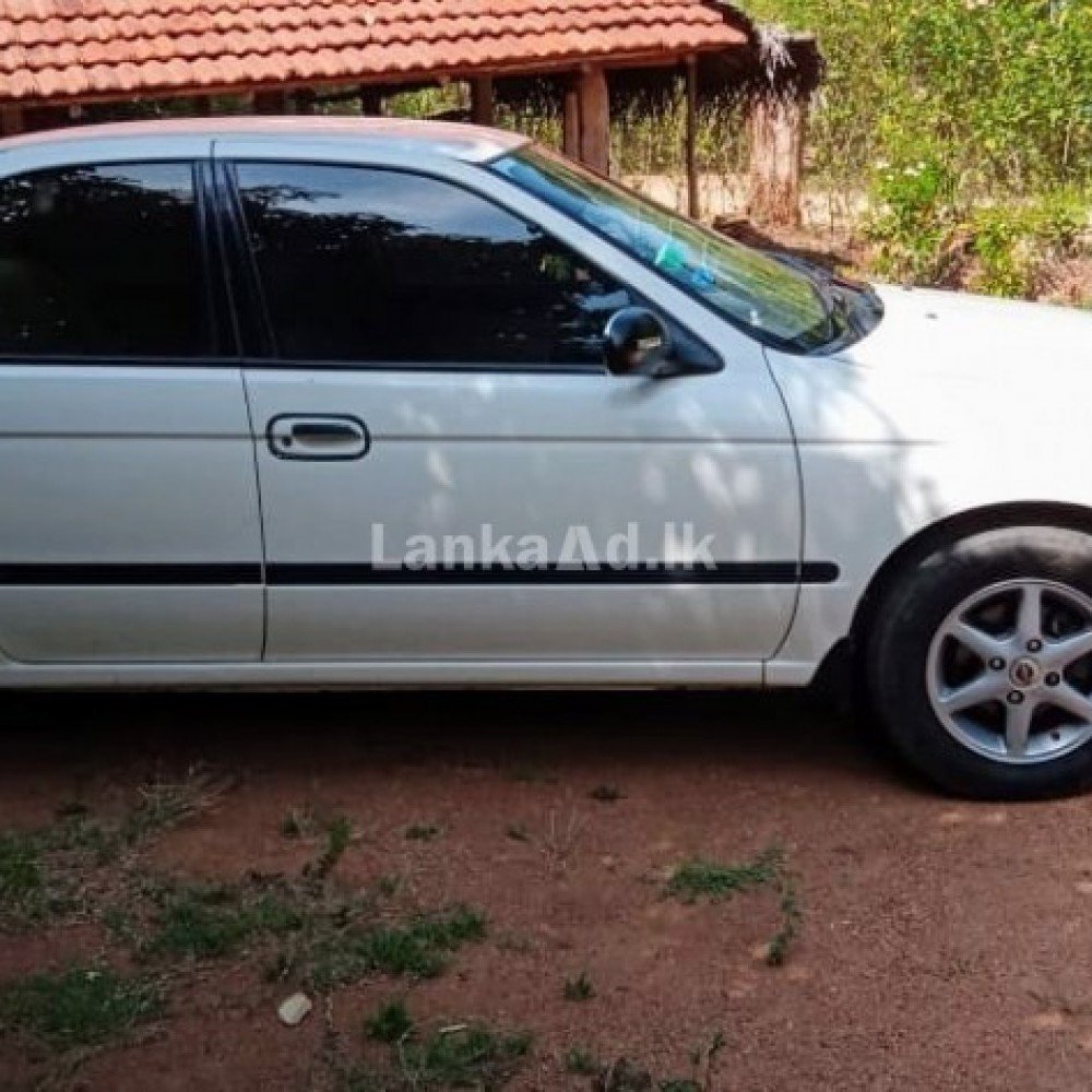 Nissan Sunny FB15 Ex Saloon Polonnaruwa