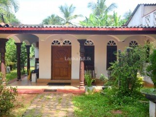 Parakum Uyana Residence