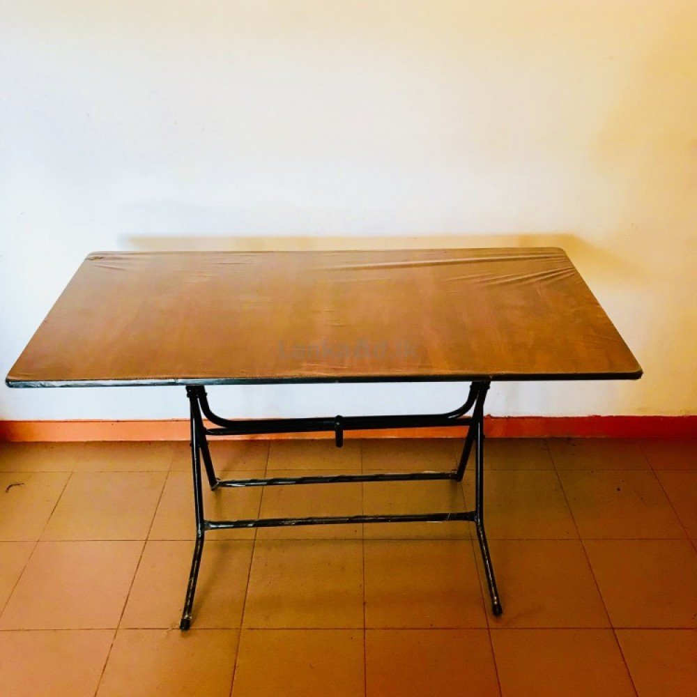 Folding Table Colombo